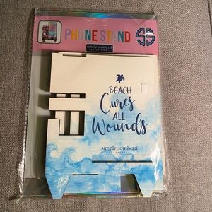 Simply Southern phone stand.